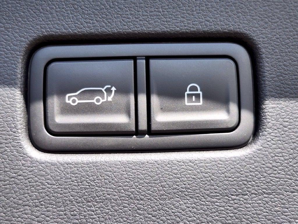 2026 Hyundai PALISADE HYBRID SEL 8 Passenger