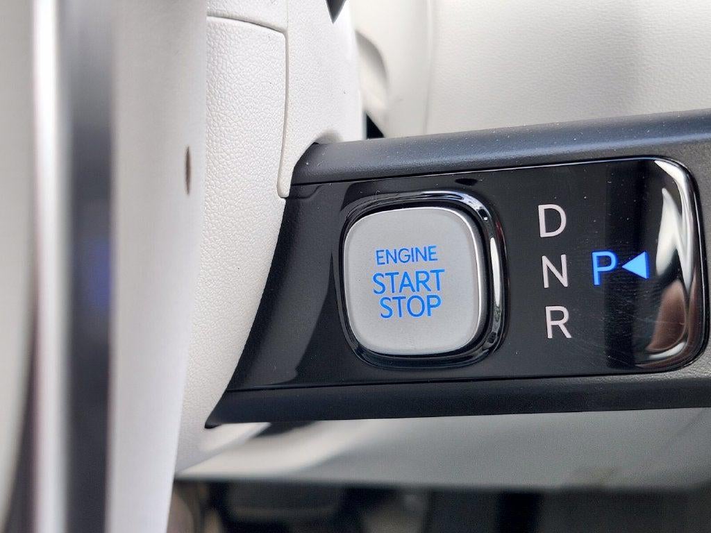 2026 Hyundai PALISADE HYBRID SEL 7 Passenger