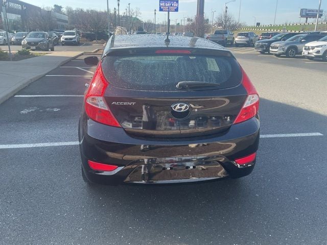 2017 Hyundai ACCENT SE