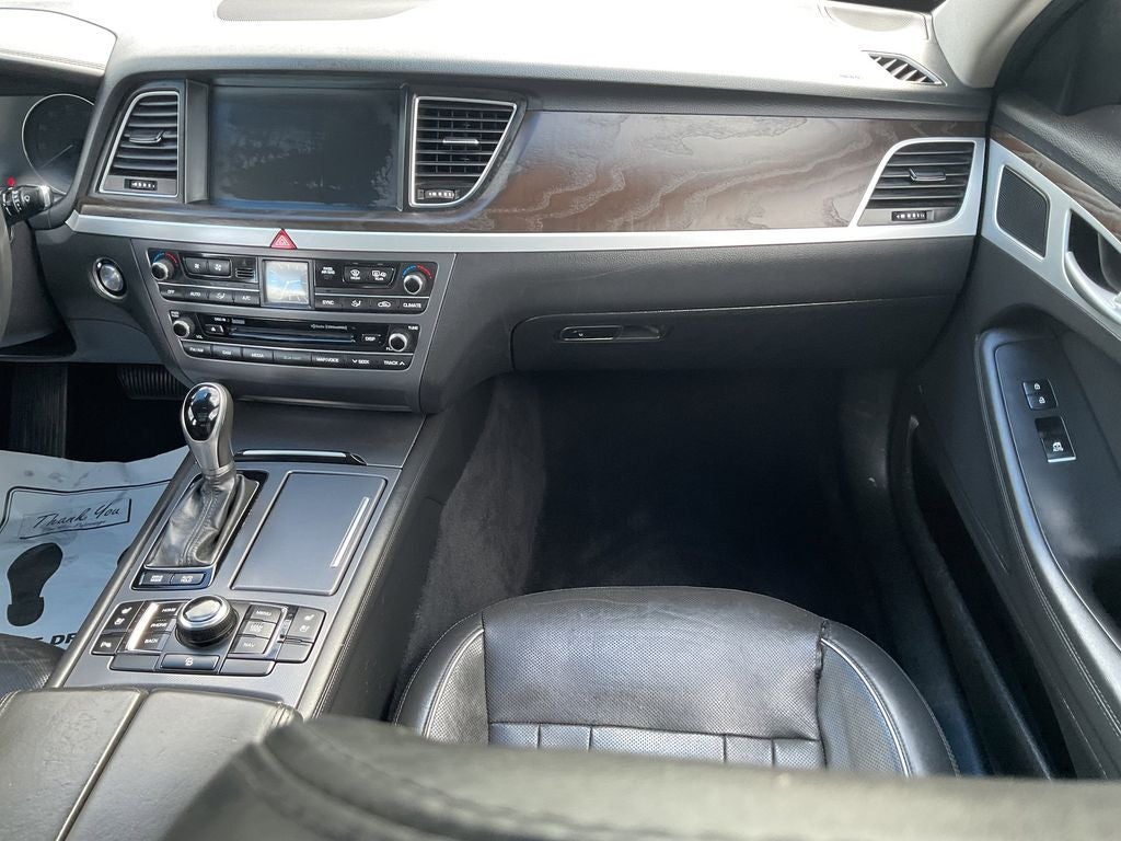 2015 Hyundai GENESIS 5.0