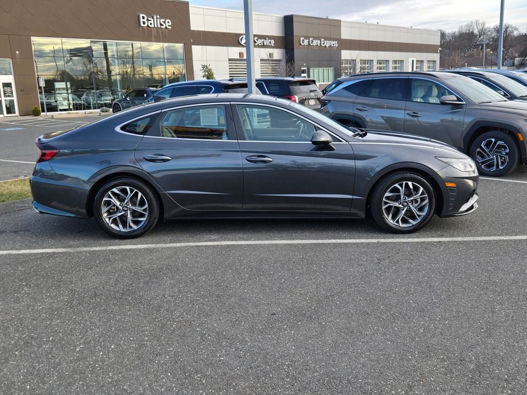 2023 Hyundai SONATA SEL