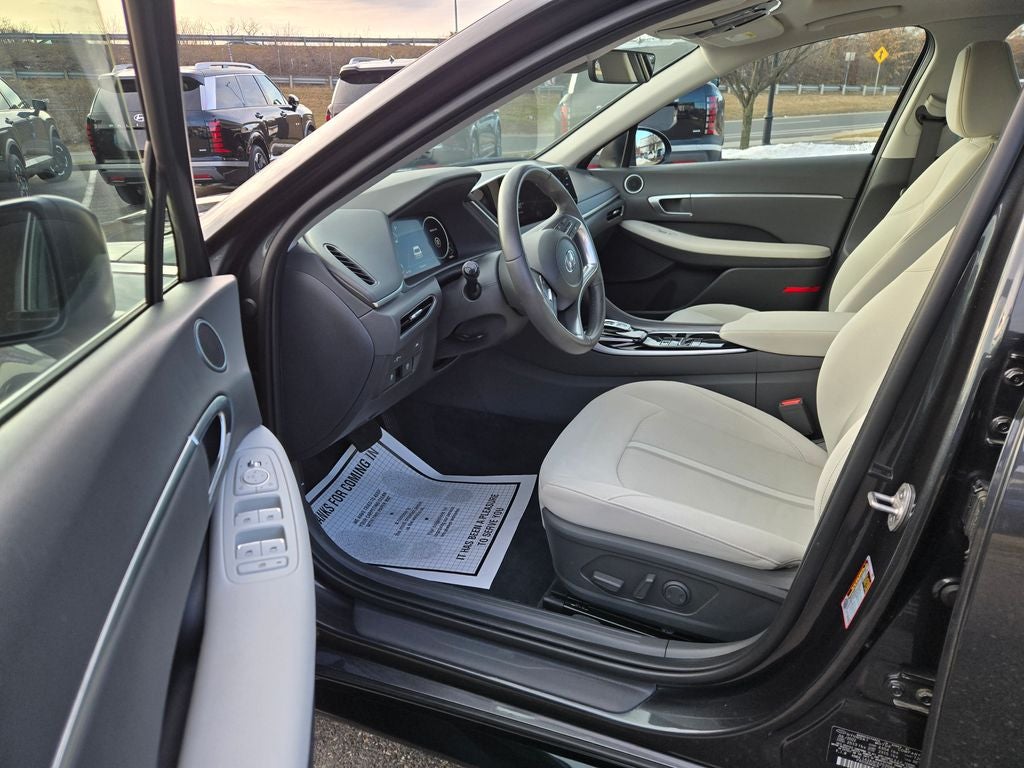 2023 Hyundai SONATA SEL