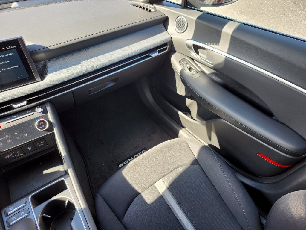 2026 Hyundai SONATA HYBRID Blue
