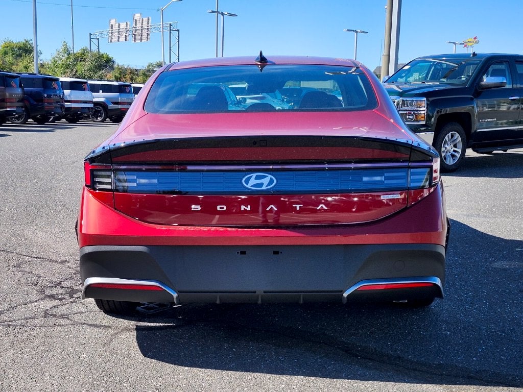 2026 Hyundai SONATA HYBRID Blue