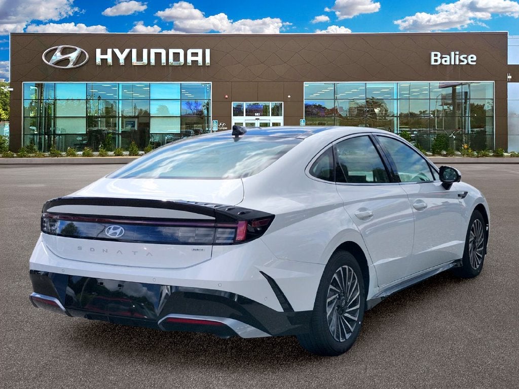 2026 Hyundai SONATA HYBRID Limited