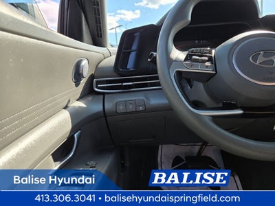2024 Hyundai ELANTRA SE