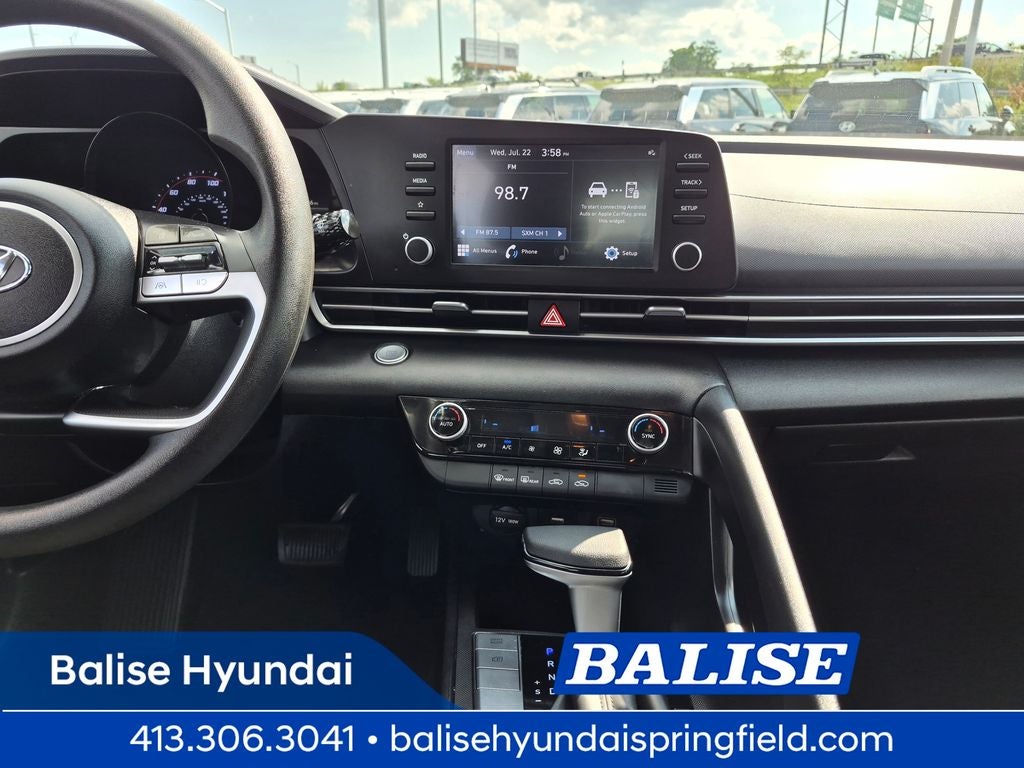 2023 Hyundai ELANTRA SEL