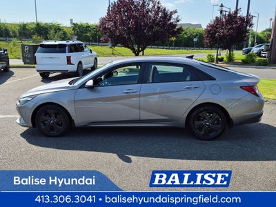2023 Hyundai ELANTRA SEL
