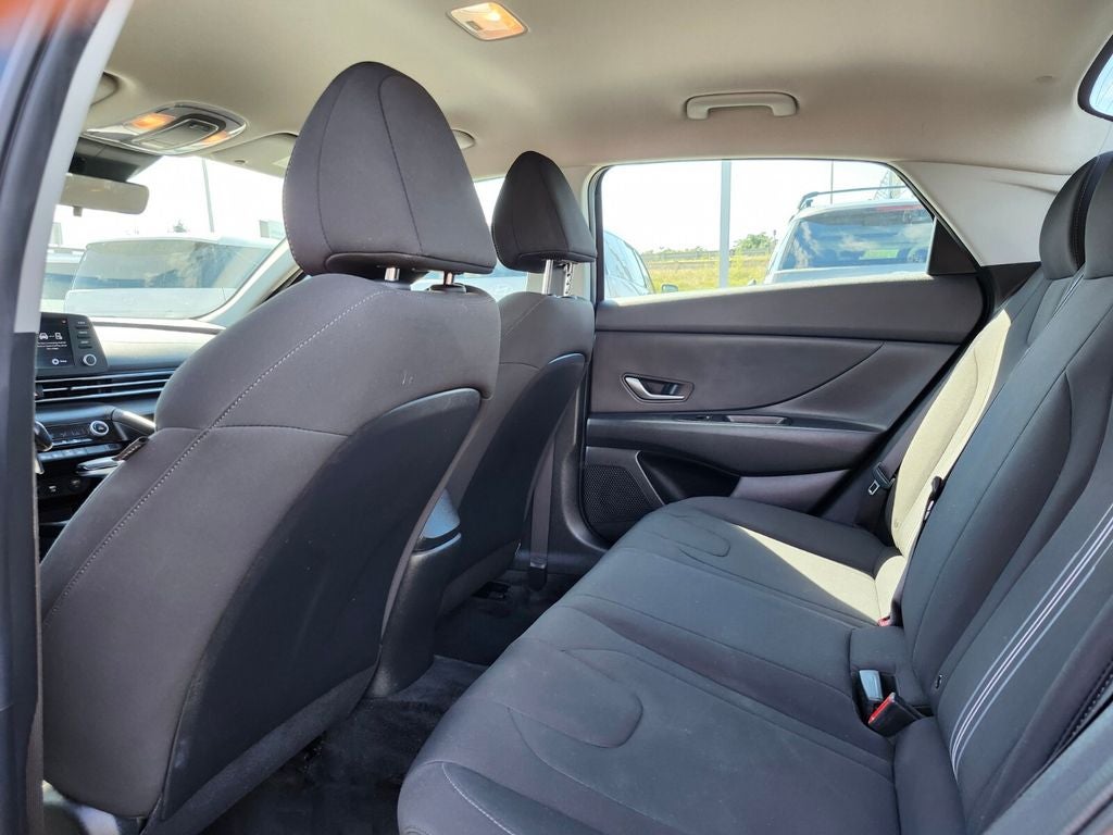 2023 Hyundai ELANTRA SEL