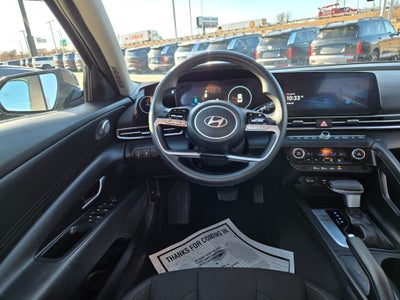 2024 Hyundai ELANTRA SEL