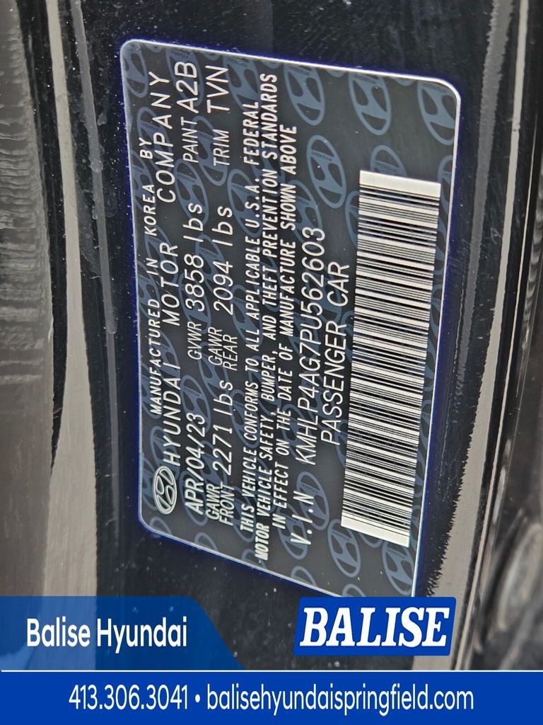 2023 Hyundai ELANTRA Limited