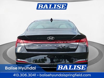 2023 Hyundai ELANTRA Limited