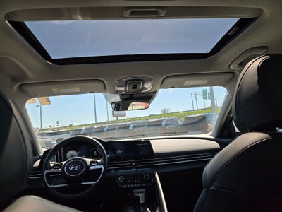 2024 Hyundai ELANTRA Limited