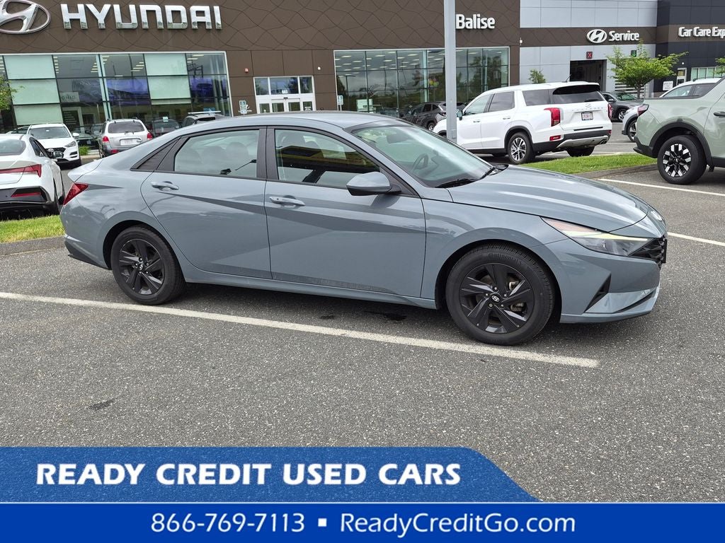 2022 Hyundai ELANTRA SEL