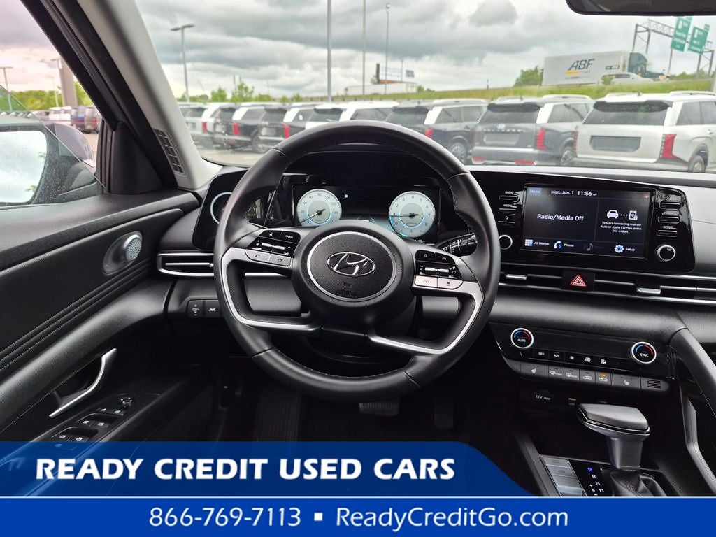2022 Hyundai ELANTRA SEL