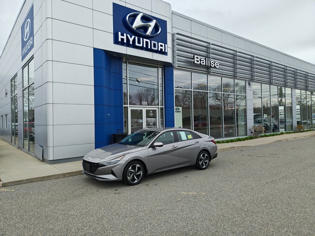 2023 Hyundai ELANTRA SEL
