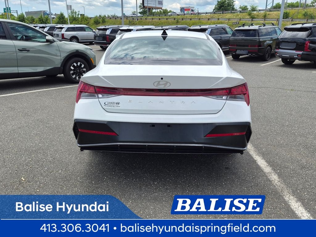 2024 Hyundai ELANTRA SEL