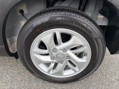 2025 Hyundai VENUE SE