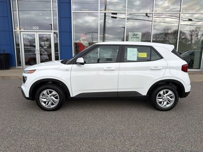 2025 Hyundai VENUE SE