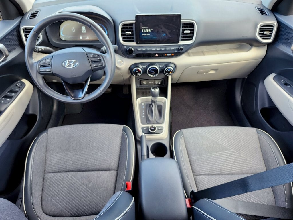 2023 Hyundai VENUE Limited