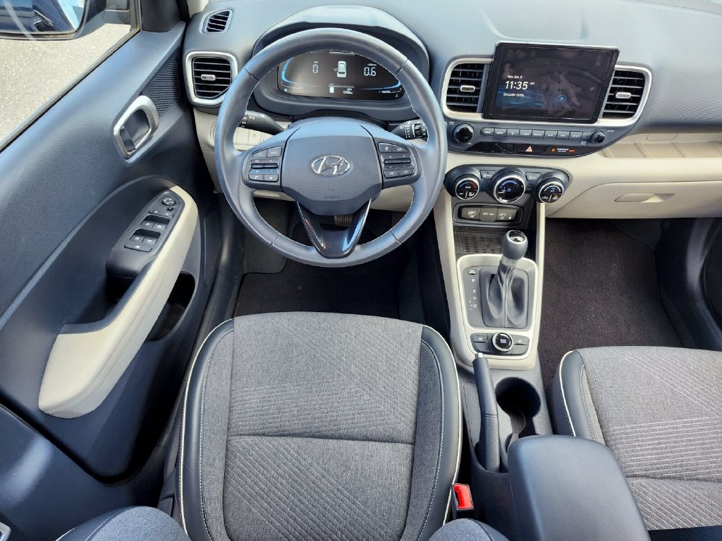 2023 Hyundai VENUE Limited