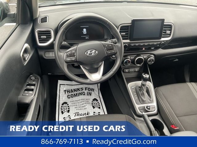 2025 Hyundai VENUE SEL