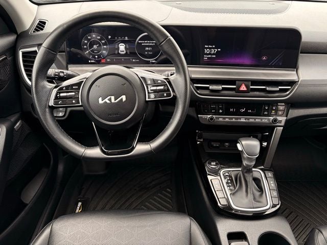 2024 Kia Seltos SX AWD w/ Sunroof Package